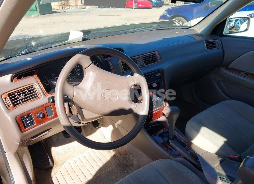 Photo 12 of 2000 Toyota Camry CE (VIN 4T1BG22K9YU980648)