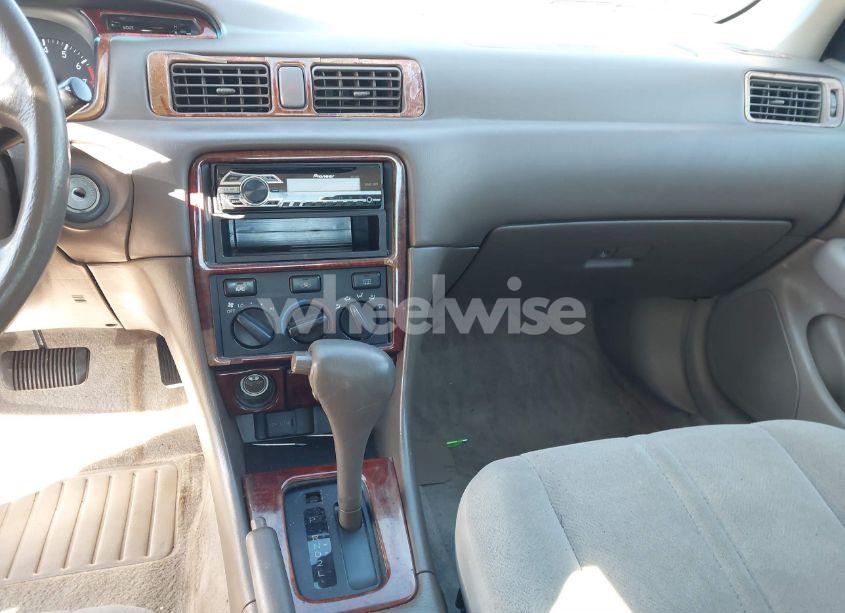 Photo 16 of 2000 Toyota Camry CE (VIN 4T1BG22K9YU980648)