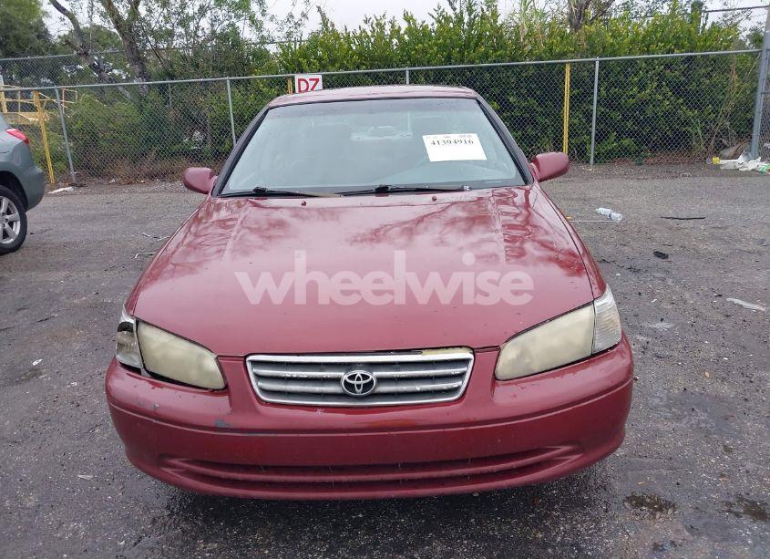 Photo 12 of 2001 Toyota Camry LE (VIN 4T1BG22KX1U031082)