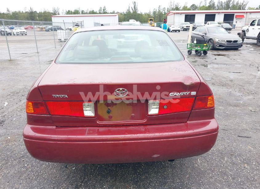 Photo 16 of 2001 Toyota Camry LE (VIN 4T1BG22KX1U031082)