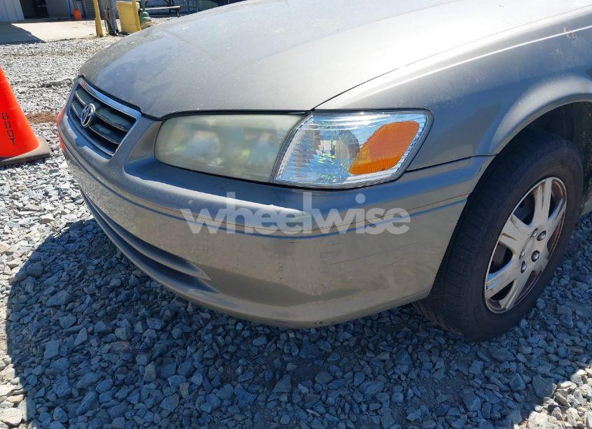 Photo 15 of 2001 Toyota Camry CE (VIN 4T1BG22KX1U047363)