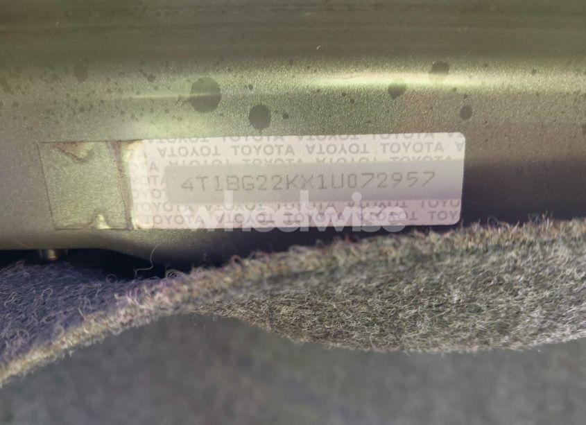 Photo 9 of 2001 Toyota Camry LE (VIN 4T1BG22KX1U072957)
