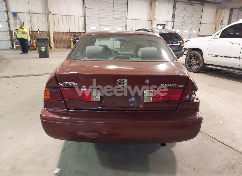 Photo 16 of 2001 Toyota Camry LE (VIN 4T1BG22KX1U102720)