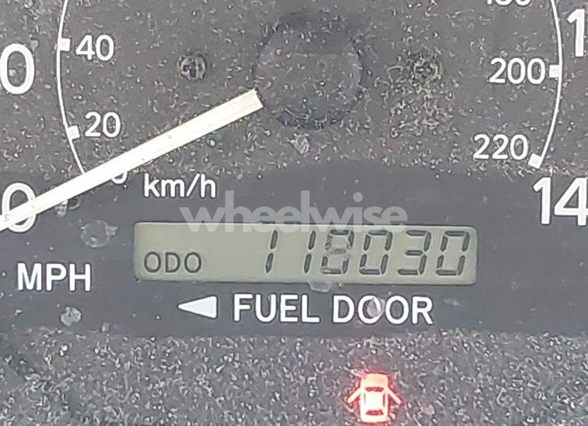 Photo 16 of 2001 Toyota Camry LE (VIN 4T1BG22KX1U869581)