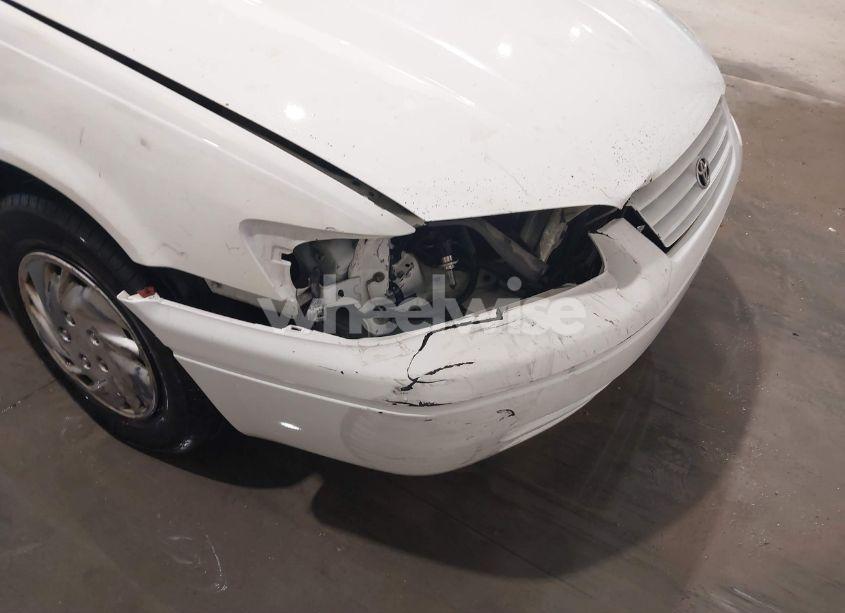 Photo 12 of 1997 Toyota Camry LE (VIN 4T1BG22KXVU009217)