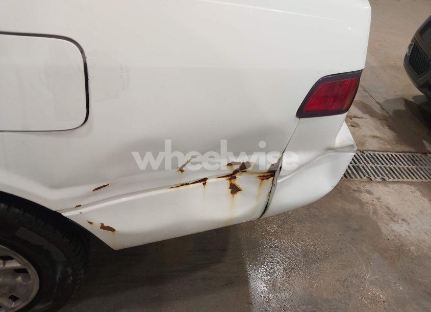 Photo 6 of 1997 Toyota Camry LE (VIN 4T1BG22KXVU009217)