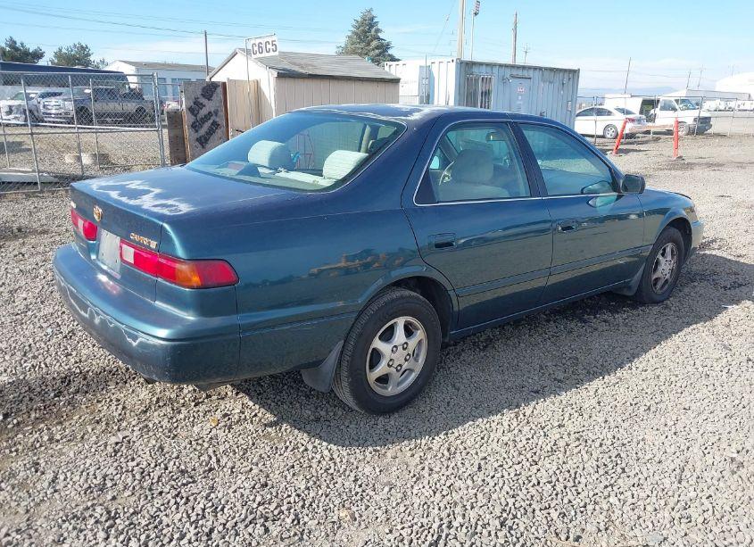 Photo 4 of 1997 Toyota Camry XLE (VIN 4T1BG22KXVU175141)