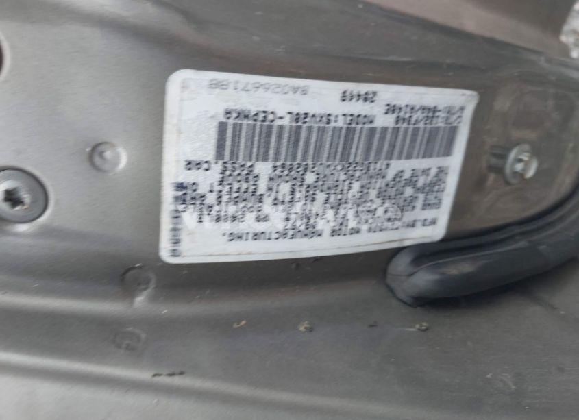 Photo 9 of 1998 Toyota Camry LE (VIN 4T1BG22KXWU202064)