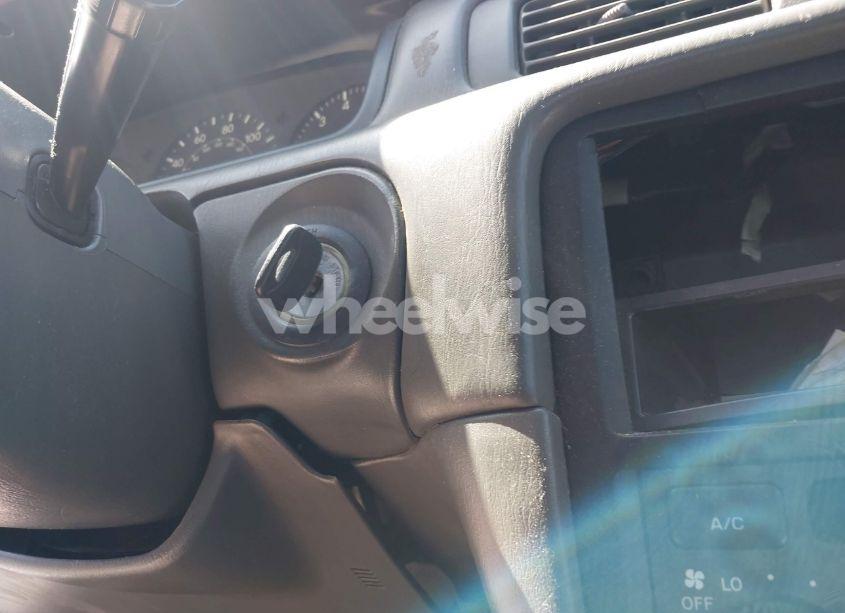 Photo 11 of 1998 Toyota Camry LE (VIN 4T1BG22KXWU312113)