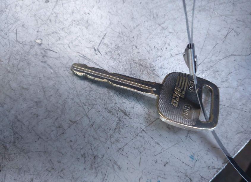 Photo 11 of 1999 Toyota Camry LE (VIN 4T1BG22KXXU430728)