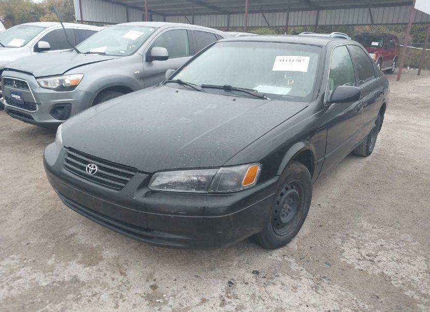 Photo 2 of 1999 Toyota Camry CE (VIN 4T1BG22KXXU497474)