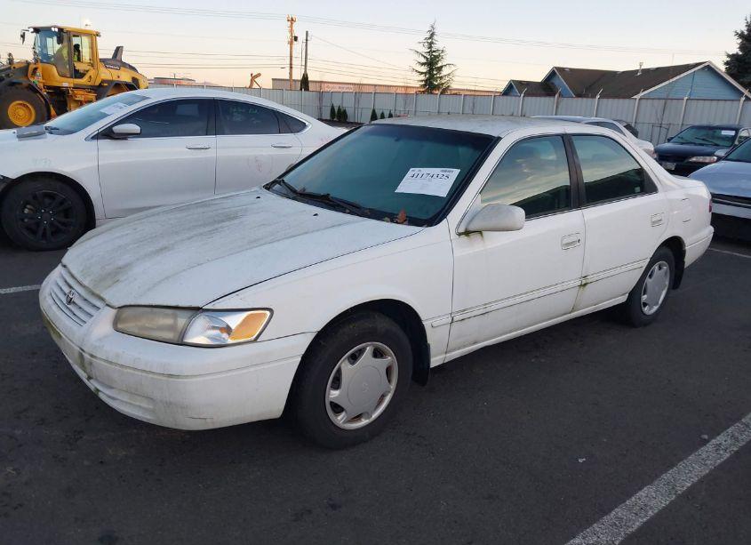 Photo 2 of 1999 Toyota Camry CE (VIN 4T1BG22KXXU902958)