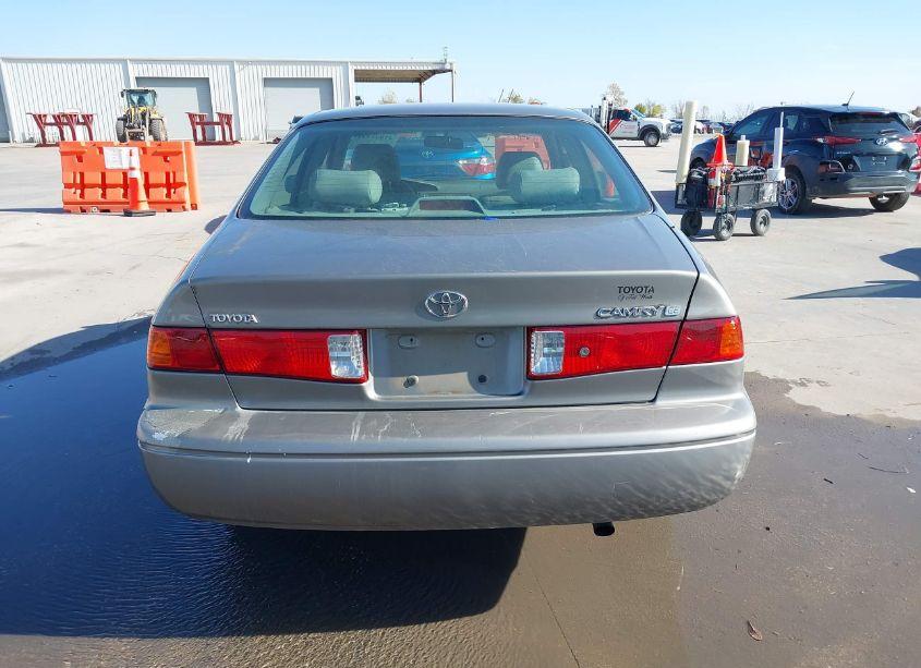 Photo 16 of 2000 Toyota Camry CE (VIN 4T1BG22KXYU008993)