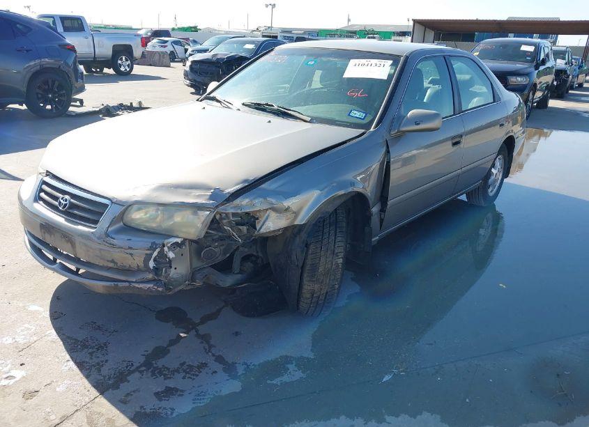 Photo 6 of 2000 Toyota Camry CE (VIN 4T1BG22KXYU008993)