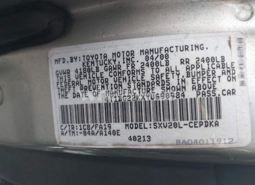 Photo 9 of 2000 Toyota Camry CE (VIN 4T1BG22KXYU690984)