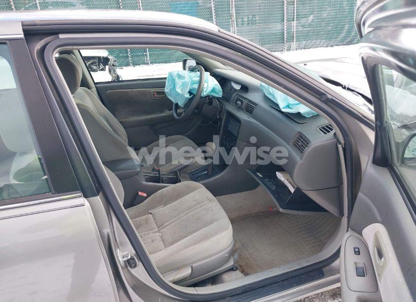 Photo 5 of 2000 Toyota Camry CE (VIN 4T1BG22KXYU714183)