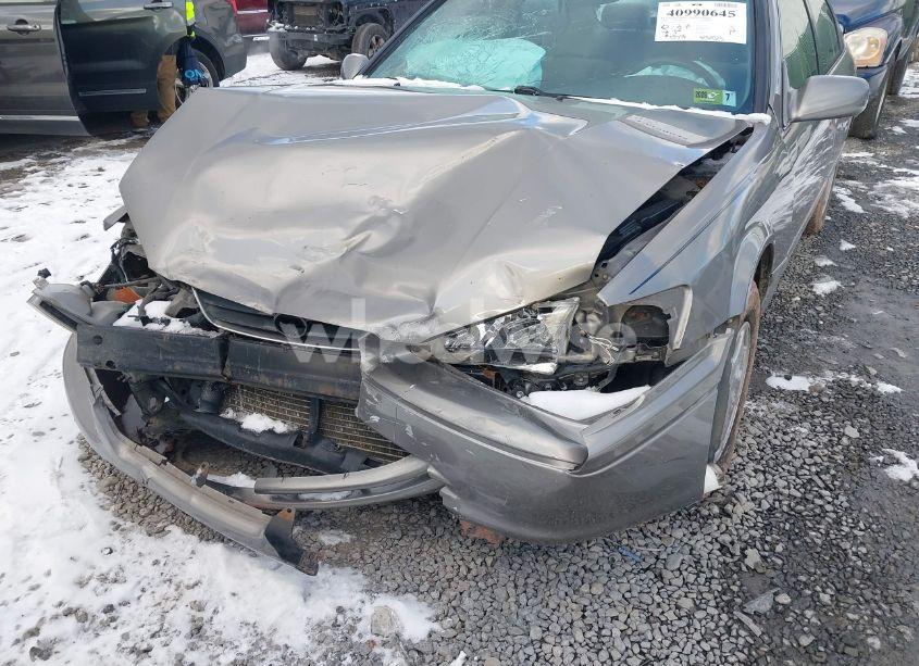 Photo 6 of 2000 Toyota Camry CE (VIN 4T1BG22KXYU714183)