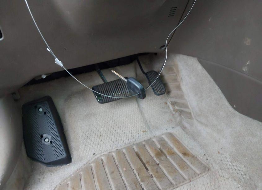 Photo 11 of 2000 Toyota Camry CE (VIN 4T1BG22KXYU749757)