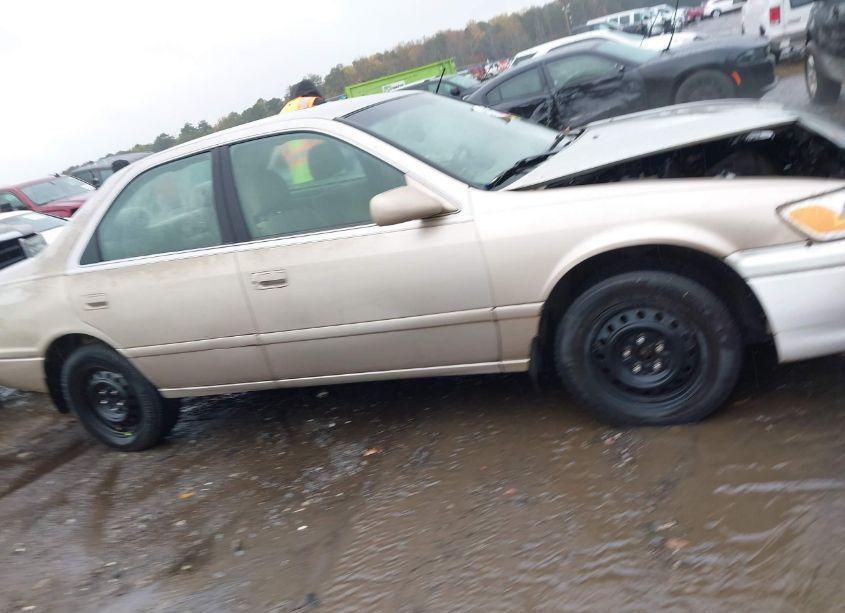 Photo 13 of 2000 Toyota Camry CE (VIN 4T1BG22KXYU749757)