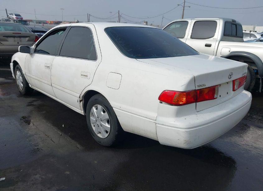 Photo 3 of 2000 Toyota Camry CE (VIN 4T1BG22KXYU961316)