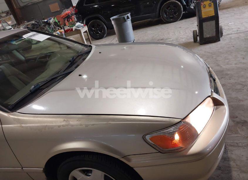 Photo 6 of 2000 Toyota Camry LE (VIN 4T1BG22KXYU975491)