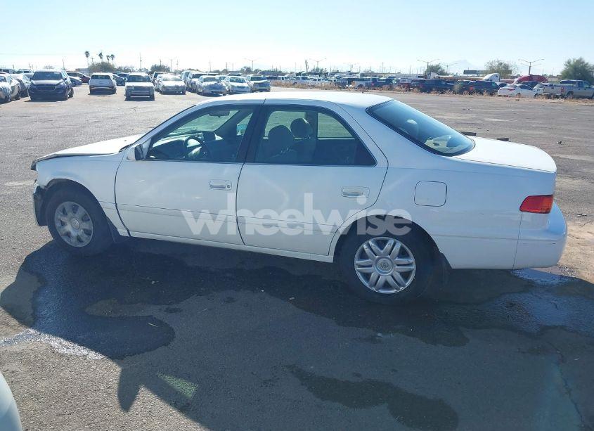 Photo 14 of 2000 Toyota Camry LE (VIN 4T1BG28K0YU926551)