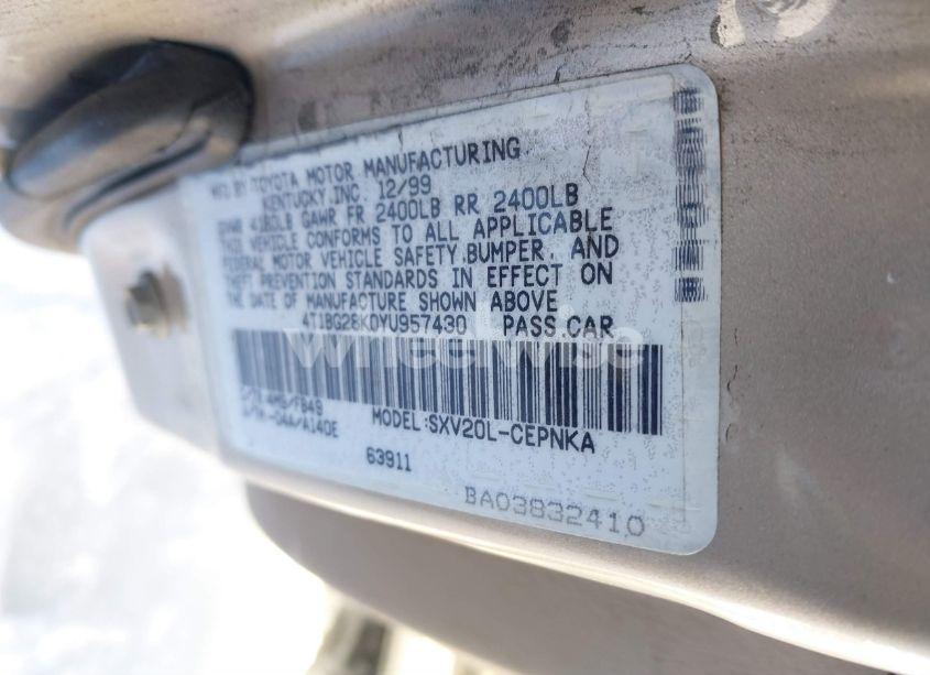 Photo 9 of 2000 Toyota Camry LE (VIN 4T1BG28K0YU957430)