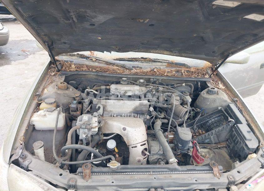 Photo 10 of 2001 Toyota Camry LE (VIN 4T1BG28K11U040227)