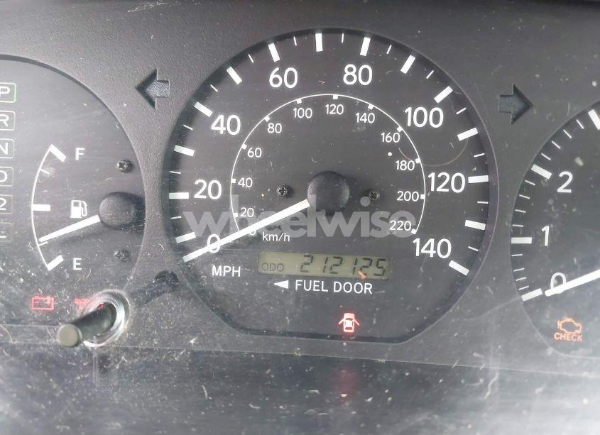 Photo 7 of 2001 Toyota Camry LE (VIN 4T1BG28K11U040227)