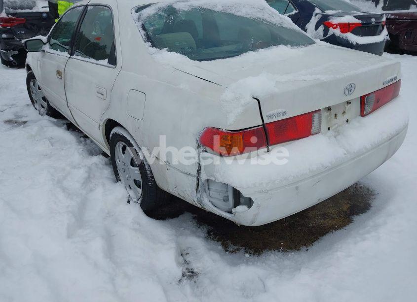Photo 6 of 2001 Toyota Camry LE (VIN 4T1BG28K21U772091)