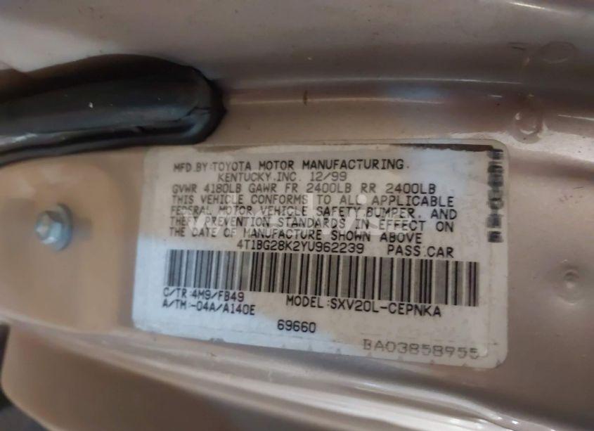 Photo 9 of 2000 Toyota Camry LE (VIN 4T1BG28K2YU962239)