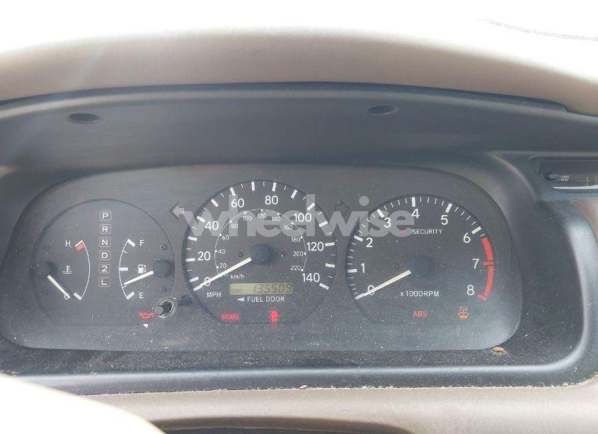 Photo 7 of 2000 Toyota Camry XLE (VIN 4T1BG28K2YU984497)