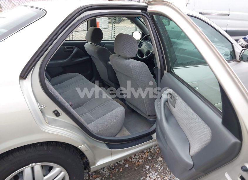 Photo 8 of 2001 Toyota Camry LE (VIN 4T1BG28K31U046448)