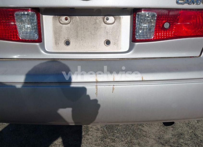 Photo 12 of 2000 Toyota Camry LE (VIN 4T1BG28K5YU670178)