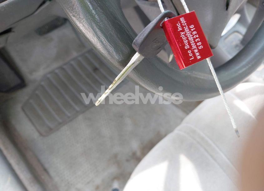 Photo 11 of 1998 Toyota Camry LE (VIN 4T1BG28K6WU331314)