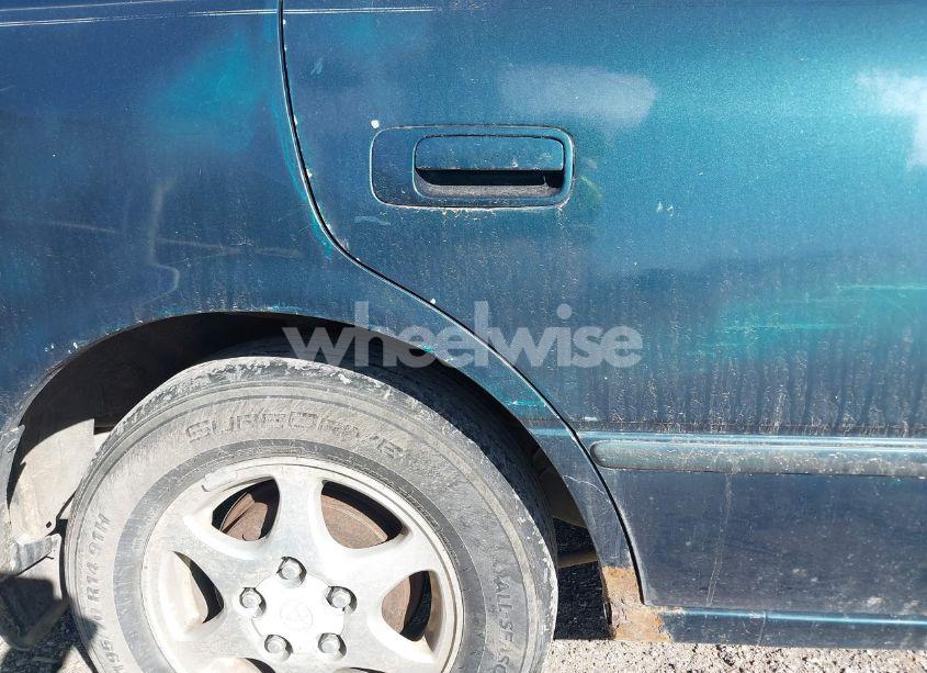 Photo 6 of 1998 Toyota Camry LE (VIN 4T1BG28K8WU228413)