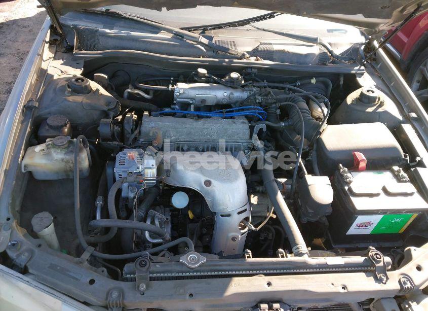 Photo 10 of 2001 Toyota Camry LE (VIN 4T1BG28KX1U027122)