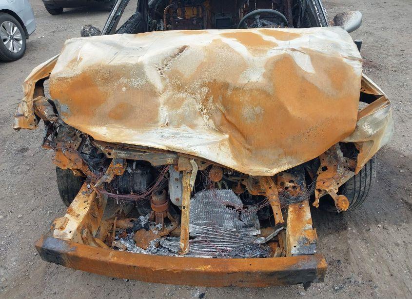 Photo 10 of 2001 Toyota Camry LE (VIN 4T1BG28KX1U112297)