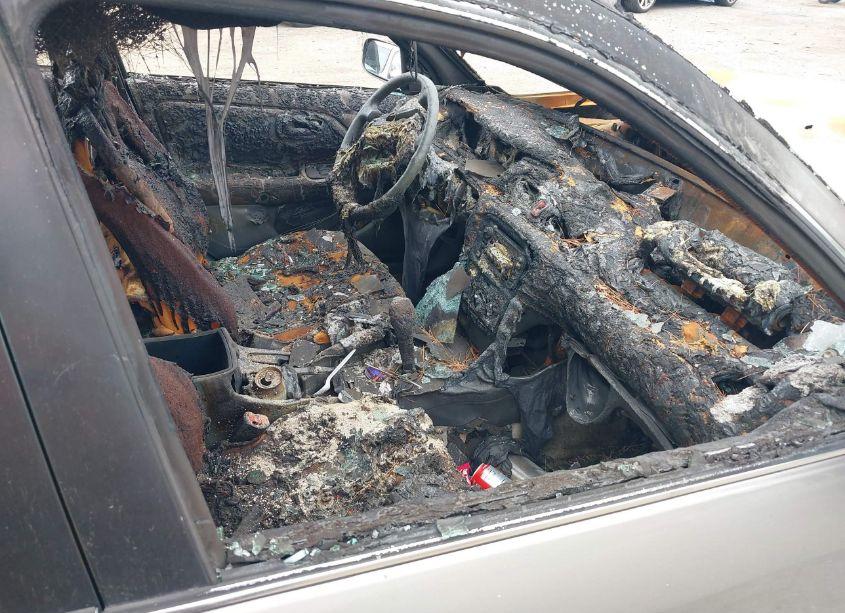 Photo 5 of 2001 Toyota Camry LE (VIN 4T1BG28KX1U112297)