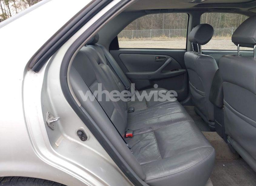 Photo 8 of 2001 Toyota Camry XLE (VIN 4T1BG28KX1U777636)