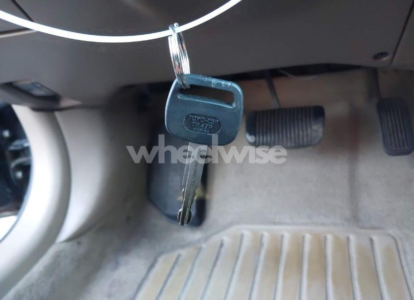 Photo 11 of 1999 Toyota Camry LE (VIN 4T1BG28KXXU594522)