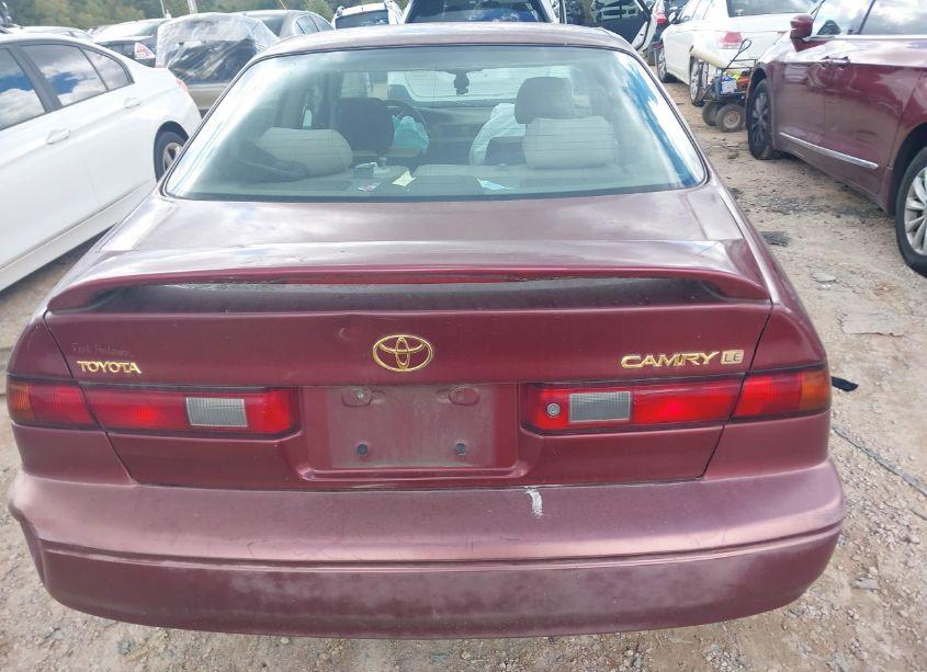 Photo 16 of 1999 Toyota Camry LE (VIN 4T1BG28KXXU602652)