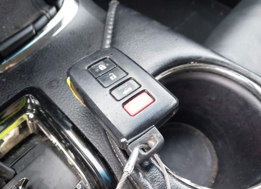 Photo 11 of 2018 Toyota Avalon XLE (VIN 4T1BK1EB0JU282858)