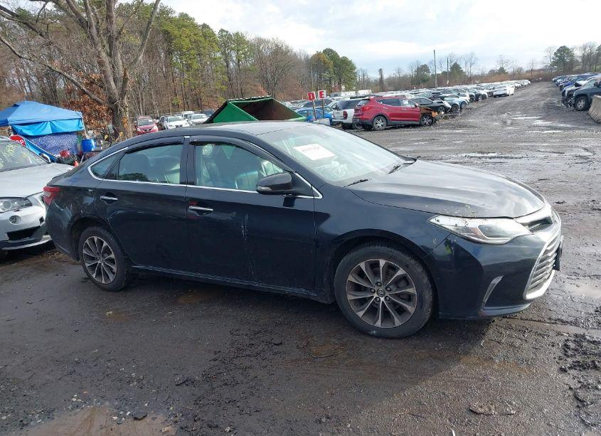 Photo 13 of 2018 Toyota Avalon XLE (VIN 4T1BK1EB0JU282858)