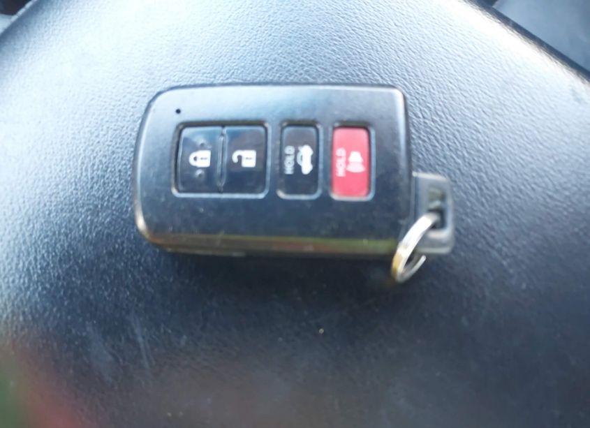 Photo 11 of 2018 Toyota Avalon XLE (VIN 4T1BK1EB0JU285727)