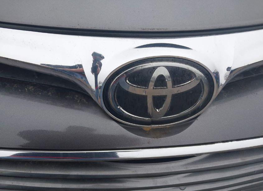 Photo 12 of 2018 Toyota Avalon XLE (VIN 4T1BK1EB0JU285727)