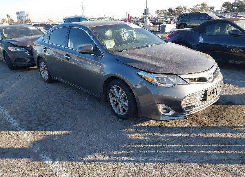 2013 Toyota Avalon XLE (VIN 4T1BK1EB1DU068918) main photo