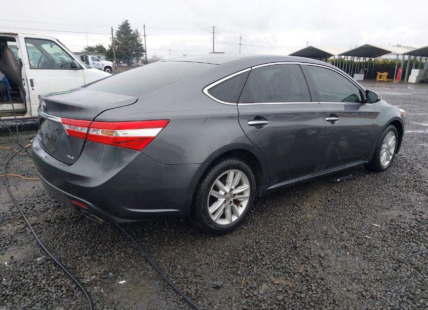 Photo 4 of 2013 Toyota Avalon XLE (VIN 4T1BK1EB2DU014141)