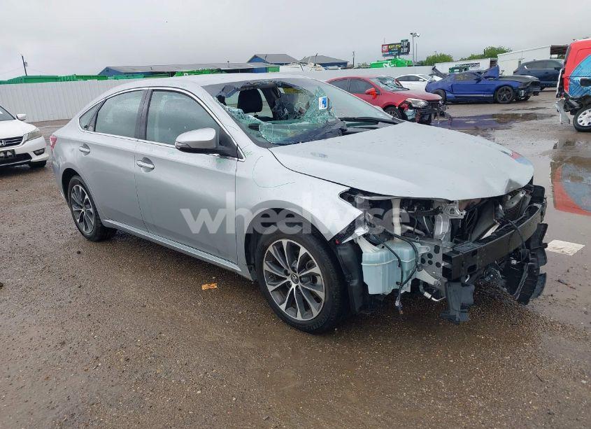 2018 Toyota Avalon XLE (VIN 4T1BK1EB2JU279914) main photo