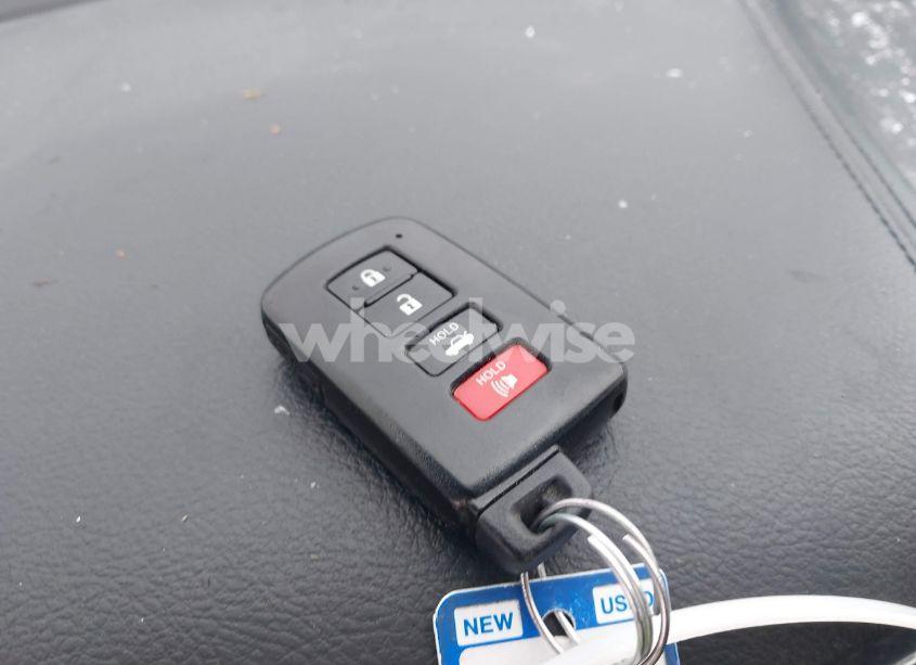 Photo 11 of 2018 Toyota Avalon XLE (VIN 4T1BK1EB2JU279914)